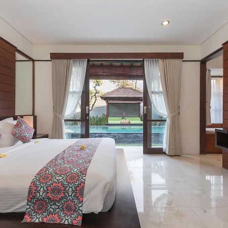 Villa Litera Семиняк Екстериор снимка